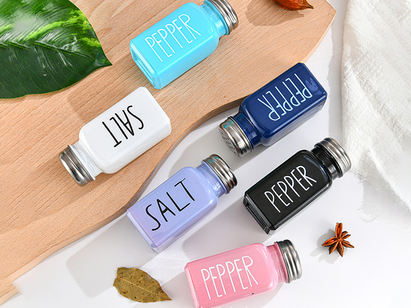 Spice Shaker Bottles