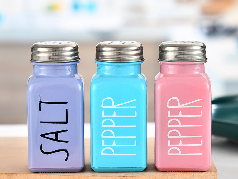 Spice Shaker Bottles