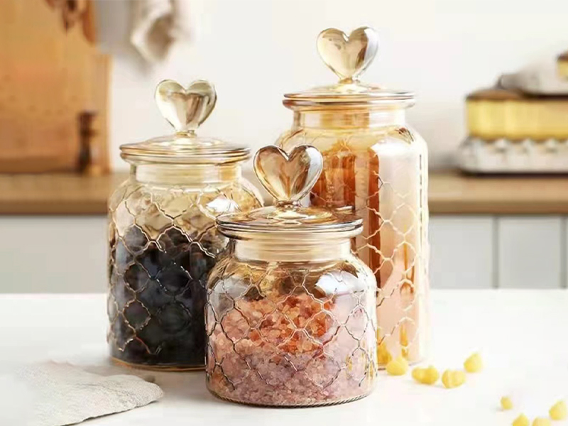 Heart Shaped Jar with Lid